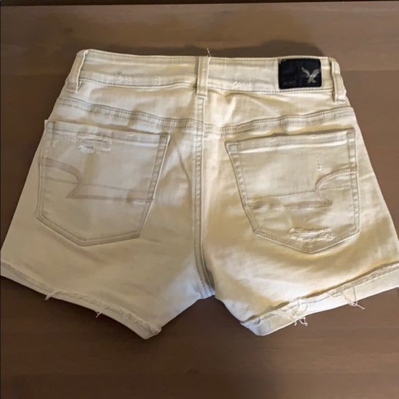 American Eagle Outfitters Distressed Jean Shorts - Women’s Size 0 - Picture 3 of 4